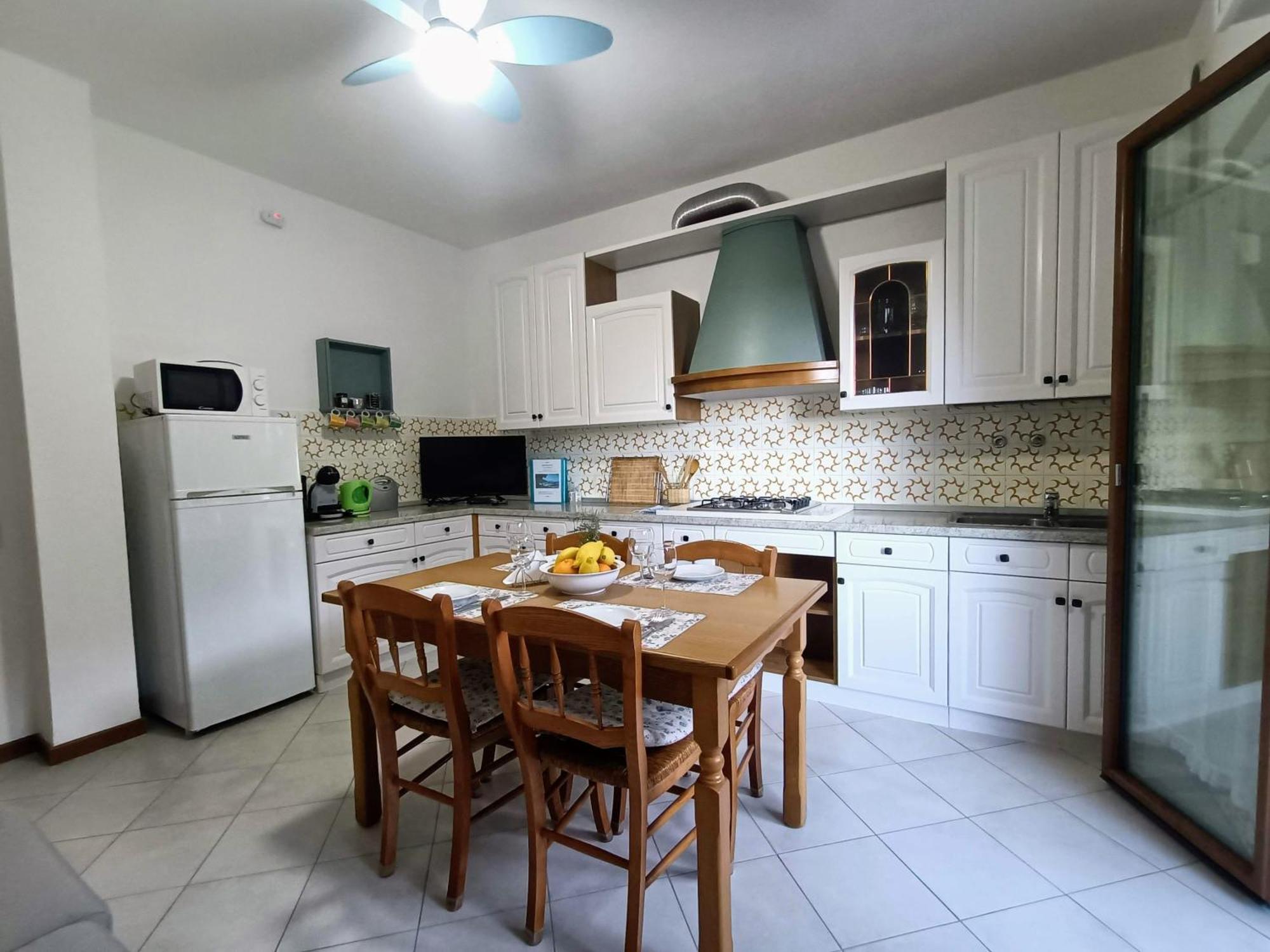 Appartamenti Casa Nina, Lago,Montagne, Uliveti Brenzone sul Garda Ngoại thất bức ảnh